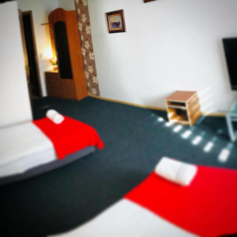 Zajazd Mysliwska Walidrogi Exteriér fotografie